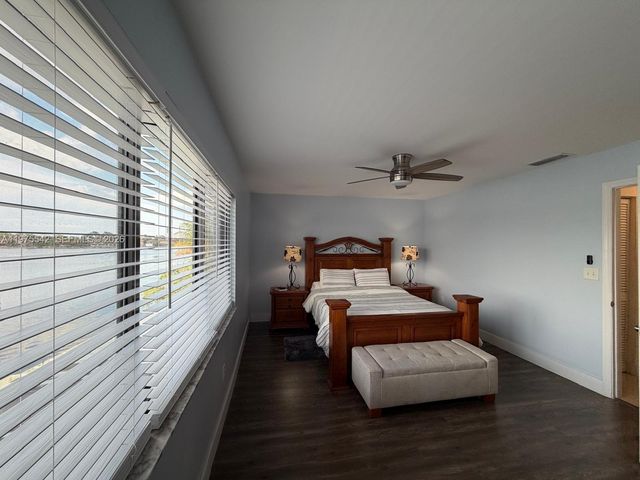 2603 W 60th Pl 101-11, Hialeah, FL 33016