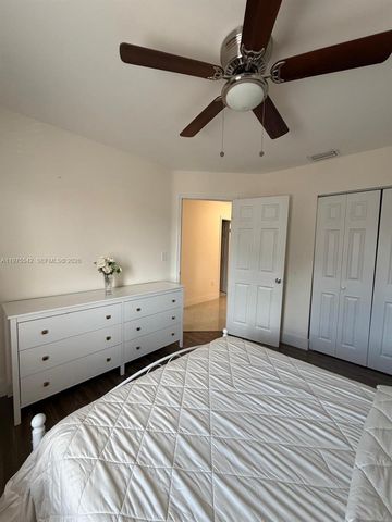 2603 W 60th Pl 101-11, Hialeah, FL 33016