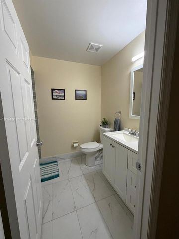 2603 W 60th Pl 101-11, Hialeah, FL 33016