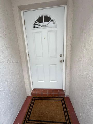 2603 W 60th Pl 101-11, Hialeah, FL 33016