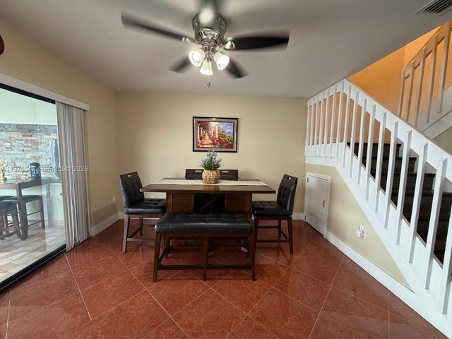 2603 W 60th Pl 101-11, Hialeah, FL 33016