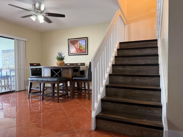 2603 W 60th Pl 101-11, Hialeah, FL 33016