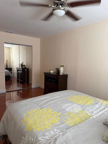 2603 W 60th Pl 101-11, Hialeah, FL 33016