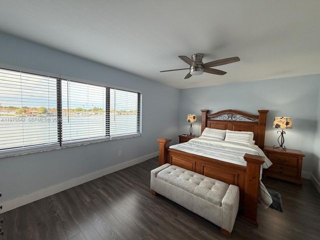 2603 W 60th Pl 101-11, Hialeah, FL 33016