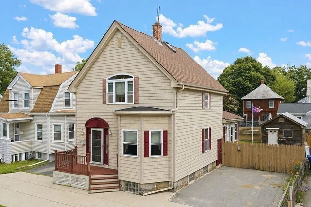 52 Florence St, New Bedford, MA 02740