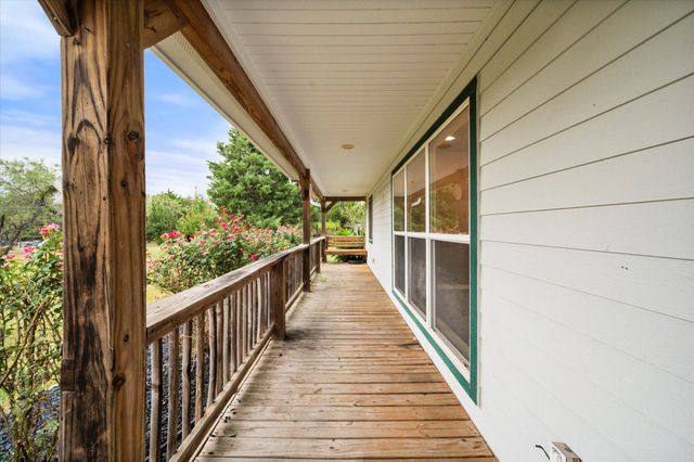 322 SE County Road 3124A, Corsicana, TX 75109