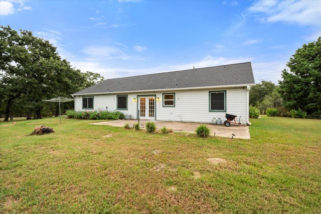 322 SE County Road 3124A, Corsicana, TX 75109
