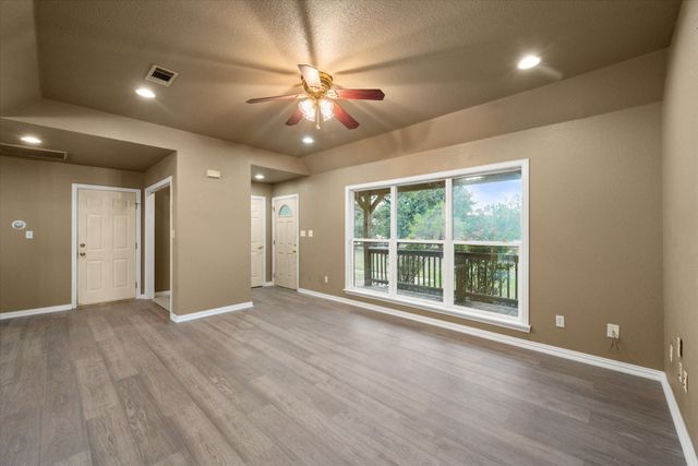 322 SE County Road 3124A, Corsicana, TX 75109