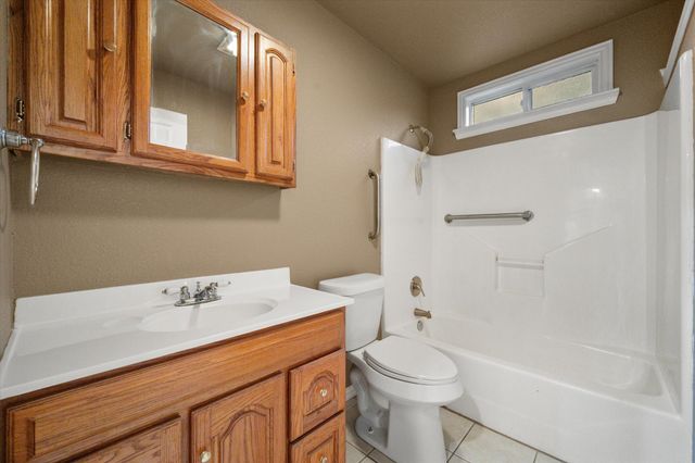 322 SE County Road 3124A, Corsicana, TX 75109