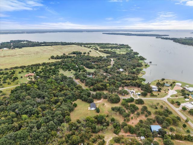 322 SE County Road 3124A, Corsicana, TX 75109