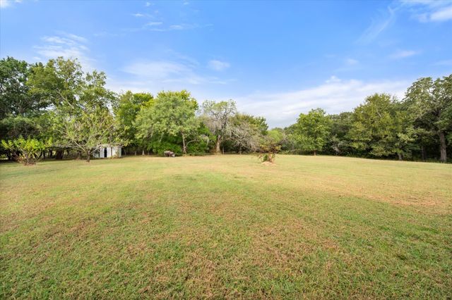 322 SE County Road 3124A, Corsicana, TX 75109