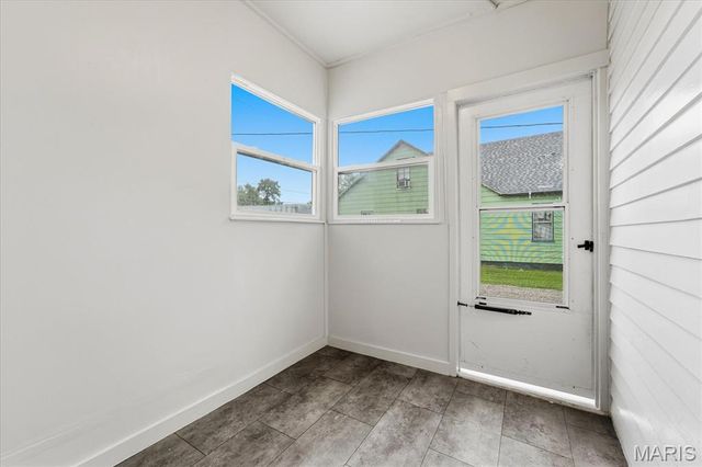 206 S 20th Street, Belleville, IL 62226
