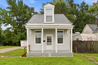 206 S 20th Street, Belleville, IL 62226