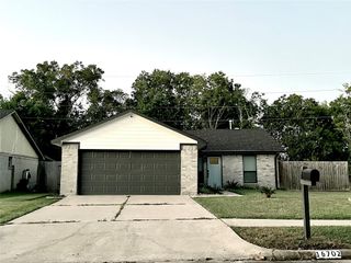 16702 Espinosa Drive, Houston, TX 77083