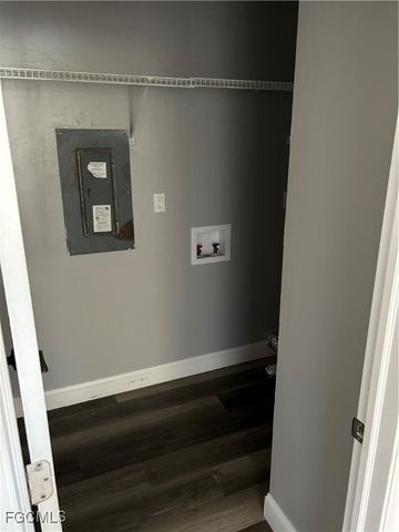 8422 Robin RD, Fort Myers, FL 33967