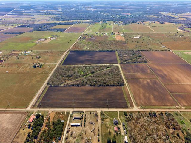 5735 Van Steinberg Road, East Bernard, TX 77435