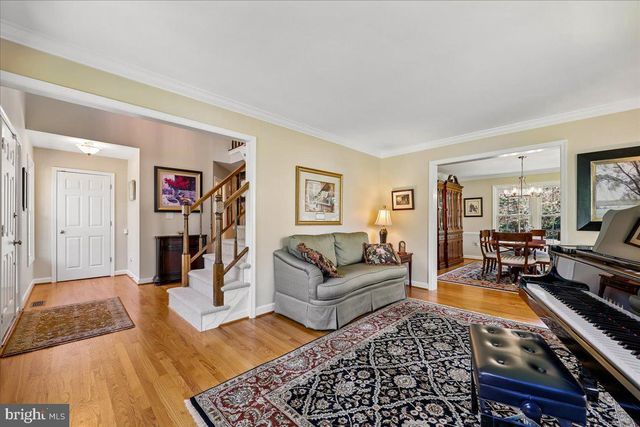 14304 SHOREHAM DR, Silver Spring, MD 20905