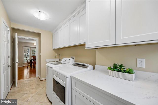 14304 SHOREHAM DR, Silver Spring, MD 20905