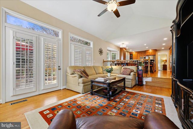 14304 SHOREHAM DR, Silver Spring, MD 20905