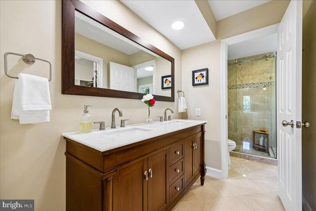 14304 SHOREHAM DR, Silver Spring, MD 20905