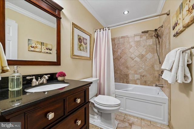 14304 SHOREHAM DR, Silver Spring, MD 20905