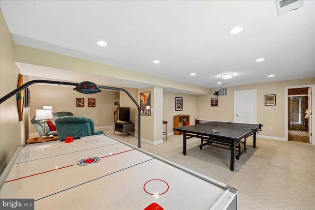 14304 SHOREHAM DR, Silver Spring, MD 20905