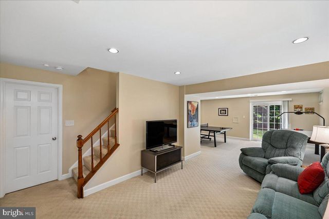 14304 SHOREHAM DR, Silver Spring, MD 20905
