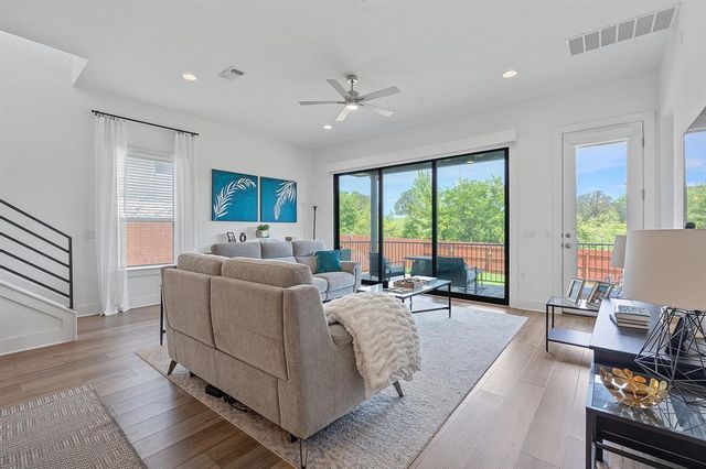 16913 Adoro DR, Manor, TX 78653