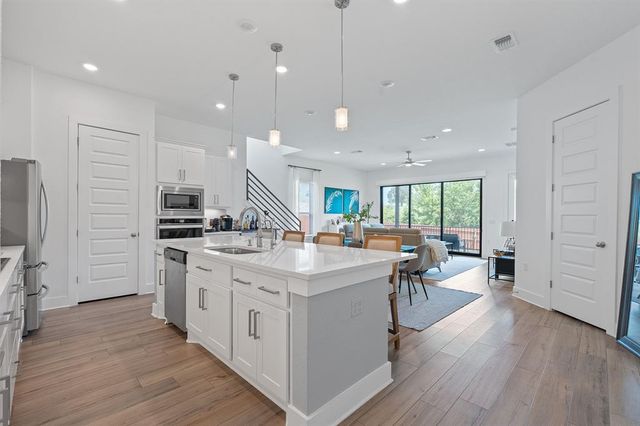 16913 Adoro DR, Manor, TX 78653