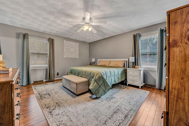 8102 Otterview DR, Roanoke, VA 24019