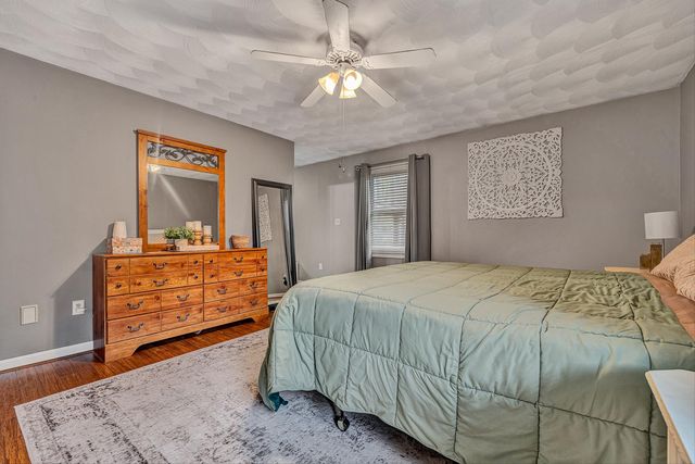 8102 Otterview DR, Roanoke, VA 24019