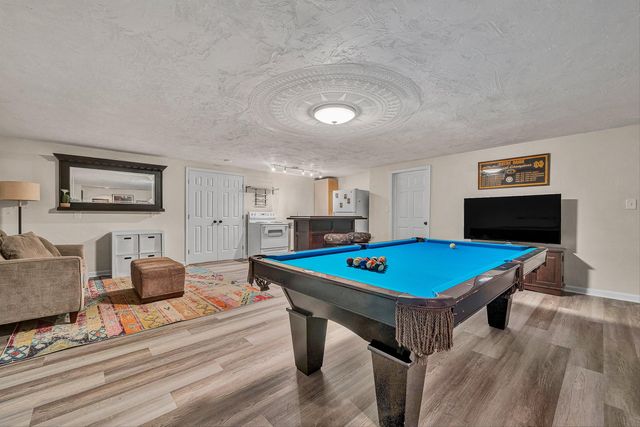 8102 Otterview DR, Roanoke, VA 24019