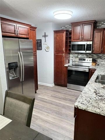 428 NE 21ST TERRACE, Ocala, FL 34470