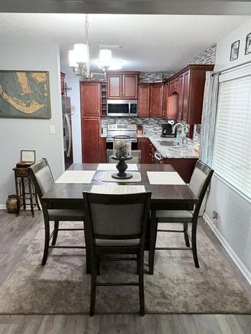 428 NE 21ST TERRACE, Ocala, FL 34470