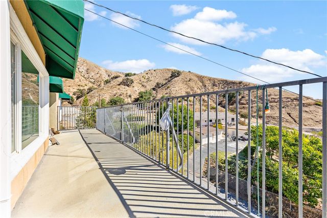 591 Devonwood, Altadena, CA 91001