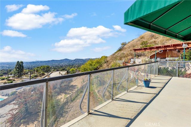 591 Devonwood, Altadena, CA 91001