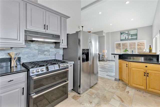 591 Devonwood, Altadena, CA 91001