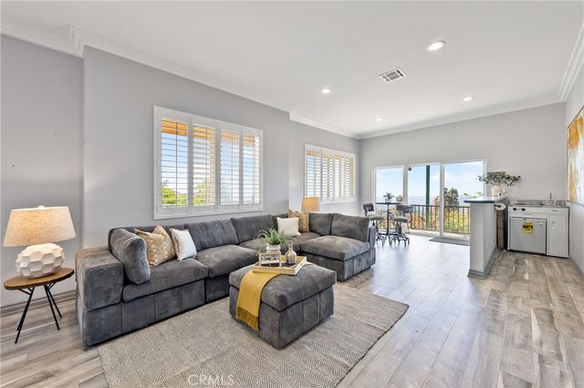 591 Devonwood, Altadena, CA 91001