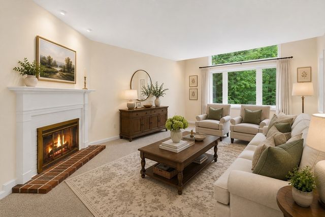 12 Steepletree Lane 12, Wayland, MA 01778