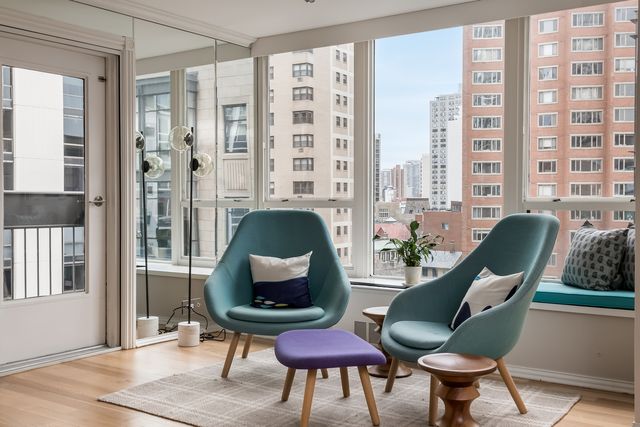 1313 N Ritchie Court 1005, Chicago, IL 60610