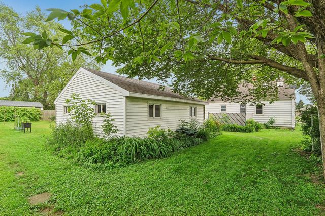 3854 E Birchwood AVENUE, Cudahy, WI 53110