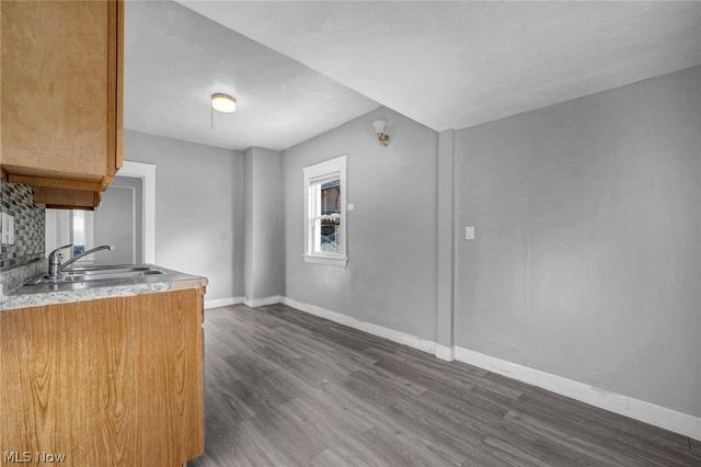 12702 Maplerow Avenue, Garfield Heights, OH 44105