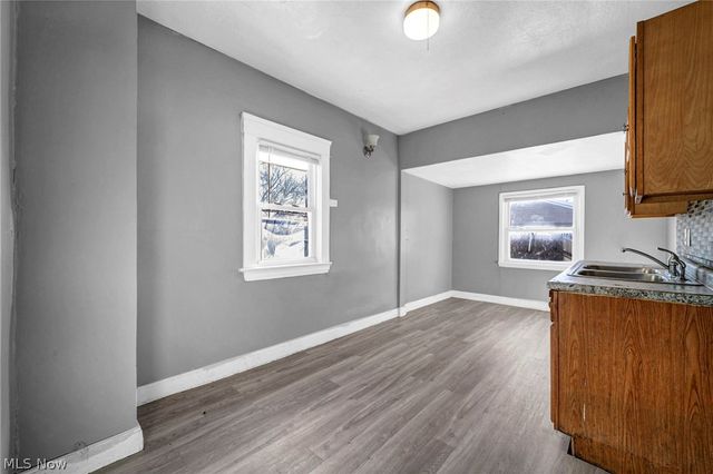 12702 Maplerow Avenue, Garfield Heights, OH 44105