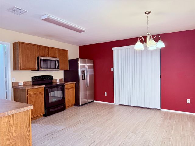 9248 Lamplighter Trail, Fort Worth, TX 76244