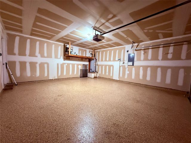 9248 Lamplighter Trail, Fort Worth, TX 76244