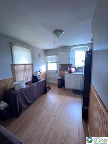 844 Kossuth Street, Freemansburg Boro, PA 18017