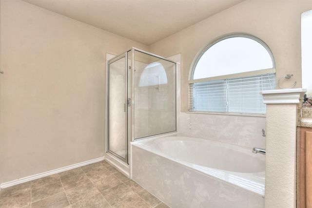 2625 Summerwalk PL, Round Rock, TX 78665