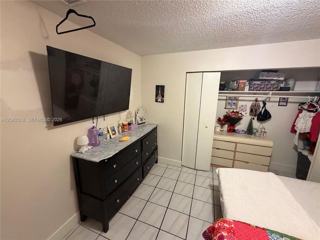 1717 NW 16th Street, Miami, FL 33125