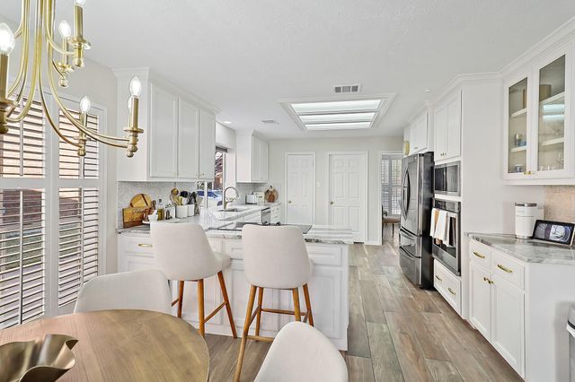 19423 Climbing Oaks Drive, Humble, TX 77346