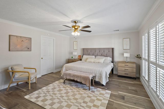 19423 Climbing Oaks Drive, Humble, TX 77346